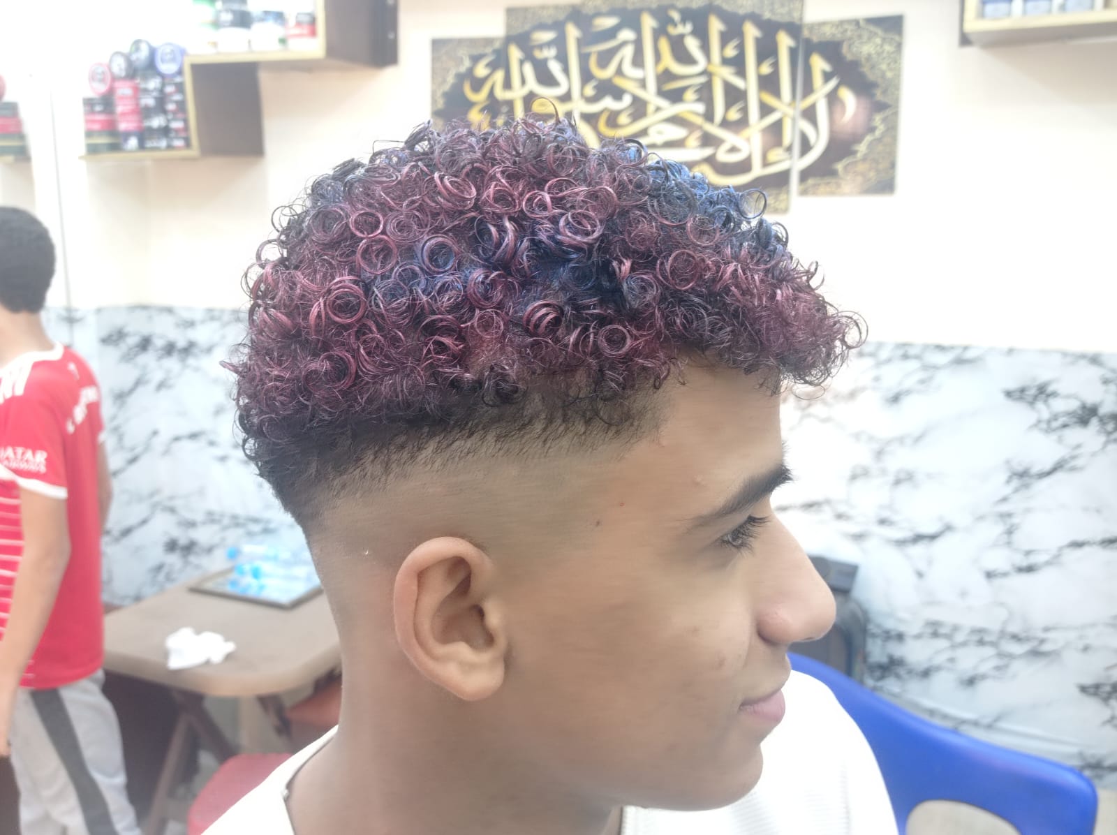 صورة الحلاق